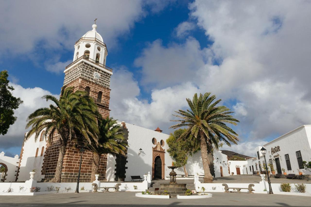White Suite Deluxe Costa Teguise Eksteriør bilde