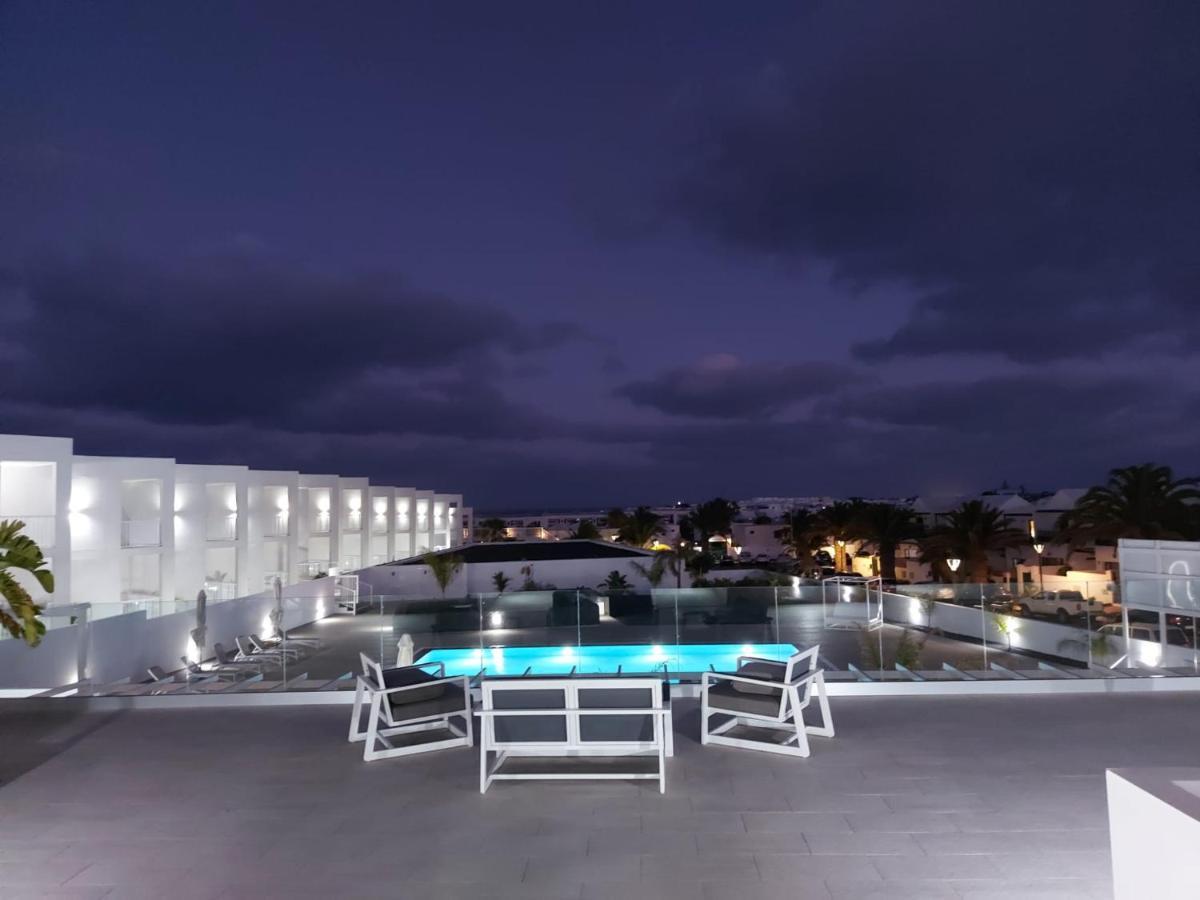 White Suite Deluxe Costa Teguise Eksteriør bilde